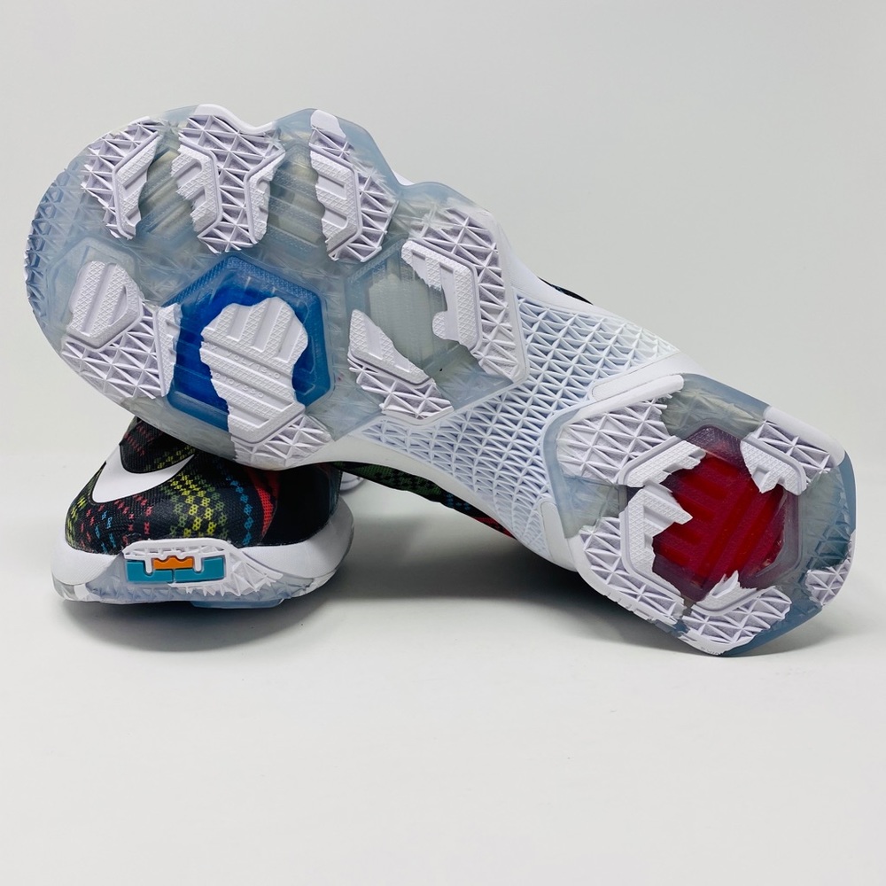 Nike Lebron XIII 13 Black History Month Edition - Picture 4 of 6